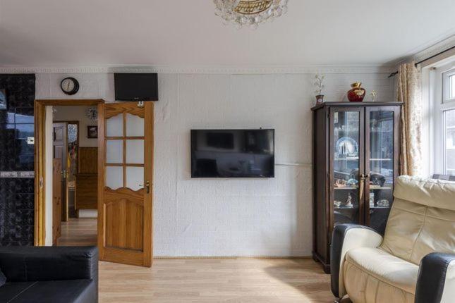 1 Bedroom Flat Close To City With Free Parking Arrangement 伦敦 外观 照片